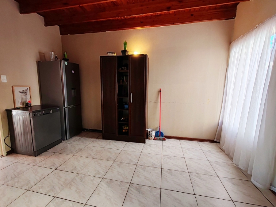 2 Bedroom Property for Sale in Potchefstroom North West
